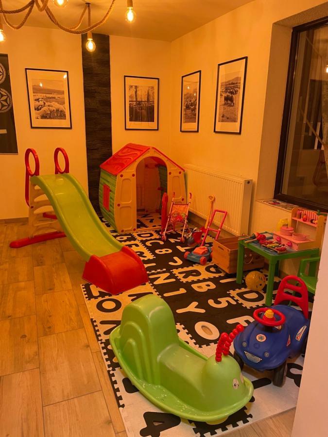 Baca Apartment บุโควินา ทัตซานสกา ภายนอก รูปภาพ