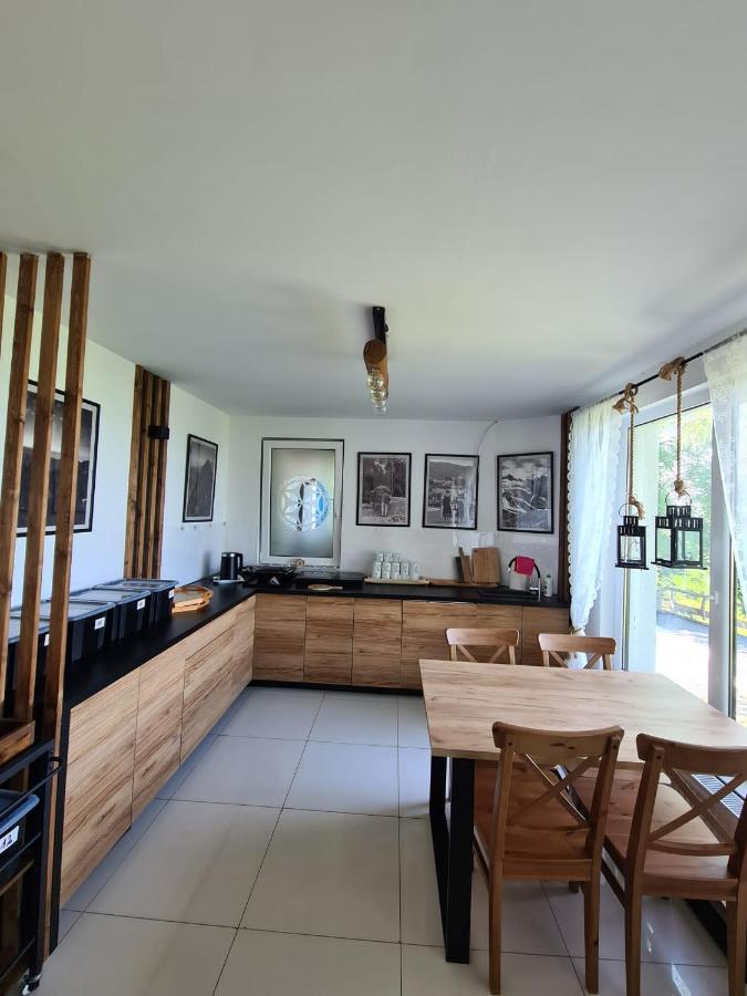 Baca Apartment บุโควินา ทัตซานสกา ภายนอก รูปภาพ