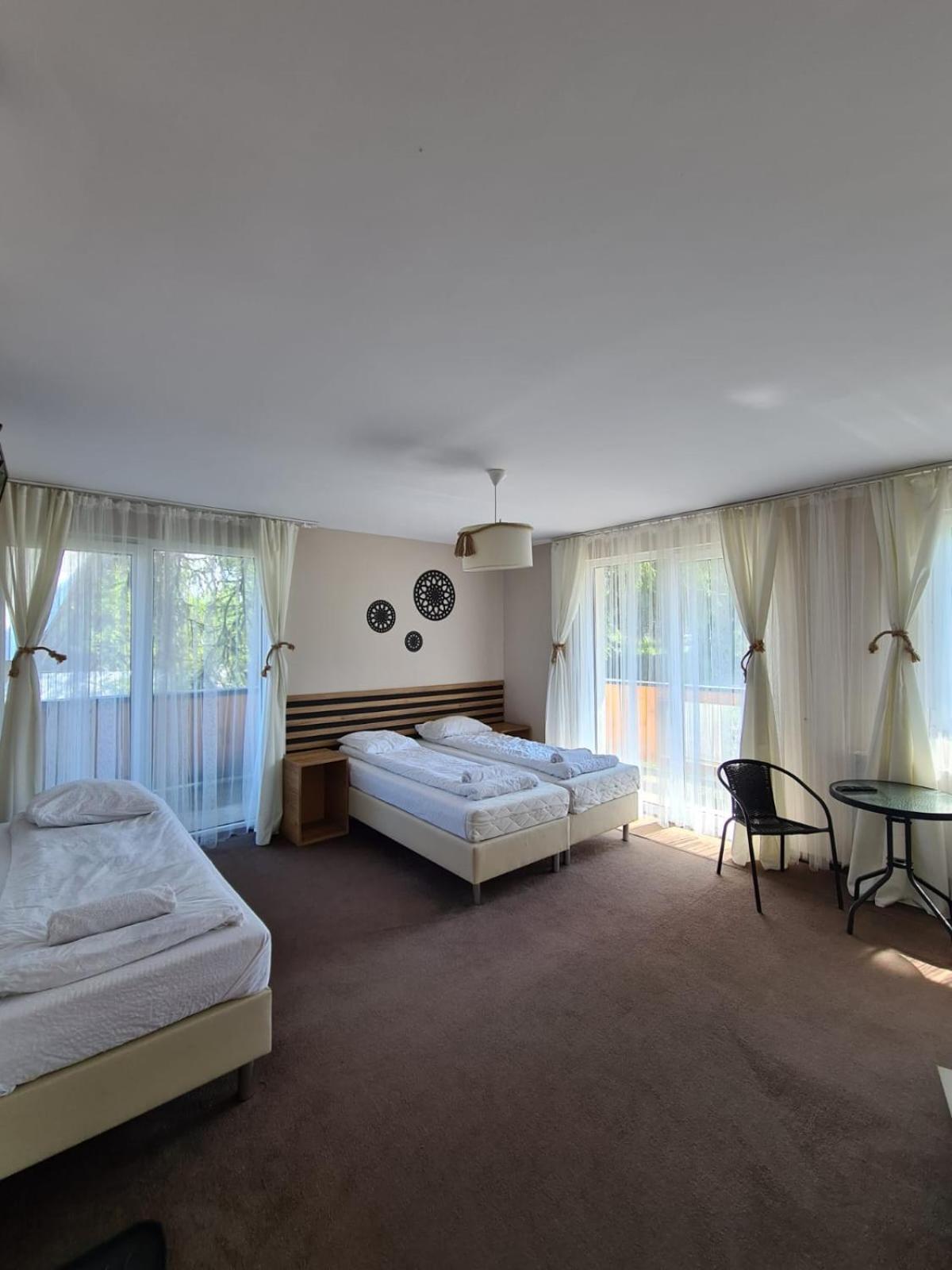 Baca Apartment บุโควินา ทัตซานสกา ภายนอก รูปภาพ